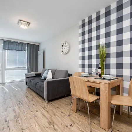 Amber Apartment *